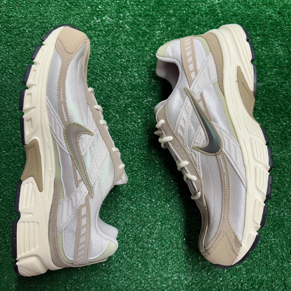 Nike Initiator Tan Mens Casual Shoes HJ7683-072 NEW Sz 7 / WMNS Sz 8.5 - Picture 2 of 4